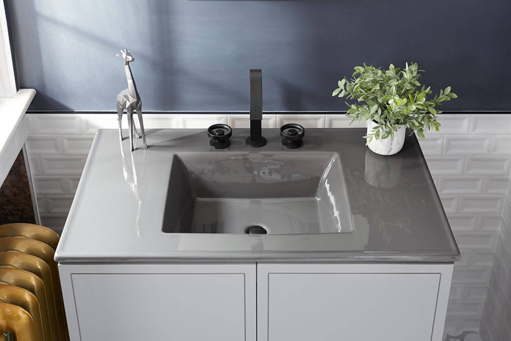 Llave duomando para lavabo línea Components en negro mate,,hi-res image number null